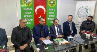 Koyun ve Keçi Birliğinden, küpe ve kayıt defteri dağıtım toplantısı