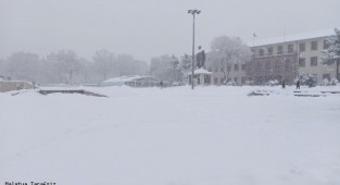 Kronik rahatsızlığı bulunan memurlara kar izni