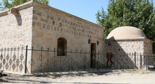Malatya Ahmet Duran Mescidi ve Türbesi
