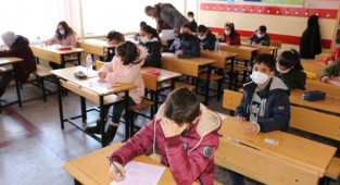 Malatya'da Bin 500 Kişi Siyer Sınavına Başvurdu