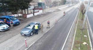 Malatya'da dron ile sürücülere sıkı takip