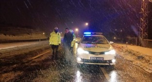 Malatya-Kayseri karayolu araç ulaşımına kapatıldı