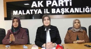 AK Partili kadınlar 8 Mart etkinliğinde buluştu