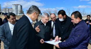 Başkan Çınar, yol açma çalışmalarını inceledi