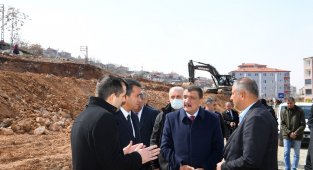 Başkan Gürkan, Güney Kuşak Yolunda İncelemelerde Bulundu