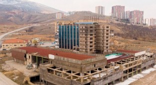 Başkan Gürkan, YİMPAŞ Binasında İncelemelerde Bulundu