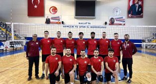 Büyükşehir Voleybol takımı seri peşinde