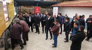 Doğanşehir'de arpa ve buğday tohumu dağıtımına başlandı