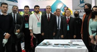 İnönü Üniversitesi, Güneydoğu Kariyer Fuarına Katıldı