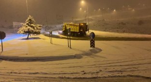 Malatya'da 80 Mahallenin Yolu Kardan Kapandı