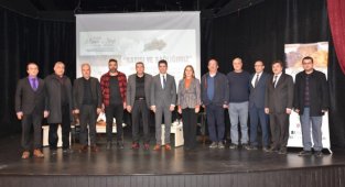 Malatya'da Kayısı ve Sağlığımız Konulu Panel Düzenledi