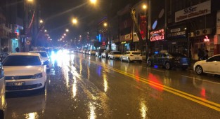 Malatya'da sağanak yağış etkili oluyor