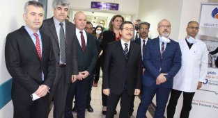 Yenilenen Göğüs Cerrahisi Servisi Törenle Hizmete Girdi