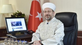 2022 Yılında Kaç Kişi Hacca Gidecek... Diyanet İşleri Başkanı Erbaş'tan Açıklama...
