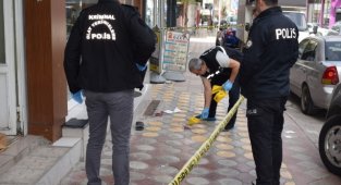 Ailesini evlilik için ikna edemeyince kendini balkondan attı