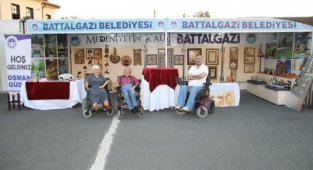 Engelli Aktivist Ali Haydar Koyun'dan Örnek Davranış