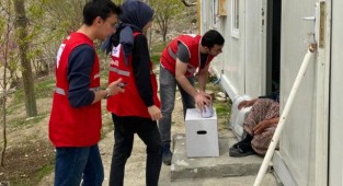 Genç Kızılay'dan İhtiyaç Sahiplerine Yardım Eli