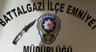 Hırsızlık Yapan 4 Kişi Suçüstü Yakalandı