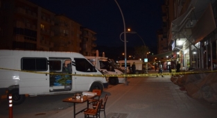 Malatya'da Akrabalar Arasında Silahlı Kavga: 2 Yaralı