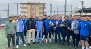 Malatya Ülkü Ocaklarından Yeşilyurt Belediyespor'a Destek Ziyareti