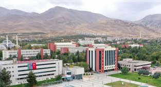 Ukrayna'daki Türk öğrenciler için son başvuru tarihi: 15 Nisan