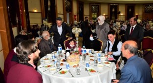 Vali Baruş Şehit ve Gazi Aileleri ile İftar Yemeğinde Bir Araya Geldi