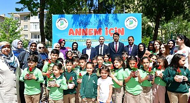 Anneler Günü duygusal anlara sahne oldu