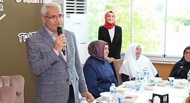 Başkan Güder, Battalgazili annelerle buluştu