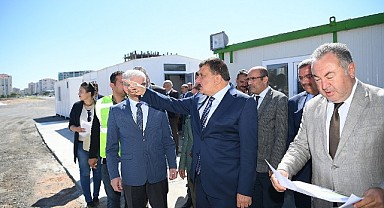 Başkan Gürkan, 100. Yıl Kent Parkında incelemelerde buldu
