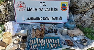 Malatya'da terör örgütüne ait çok sayıda patlayıcı ele geçirildi