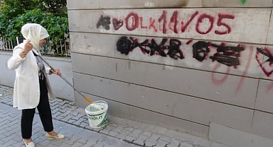 Muhtar Tekatlı, Görüntü Kirliliği Oluşturan Duvar Yazıları Silmek İçin Çalışma Başlattı