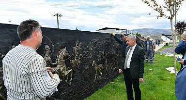 Çınar, Açık Hava Müzesindeki Son Çalışmaları İnceledi