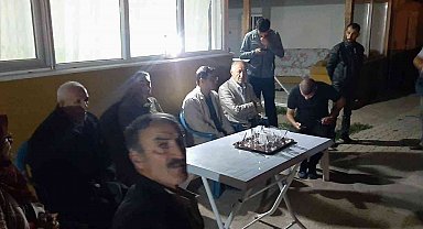 Hekimhan'da 12 saat içinde 9 deprem daha yaşadı