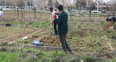 Hobi bahçeleri öğrencilerin hizmetinde