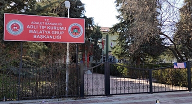 Kanepeden Düşen Şahıs Hayatını Kaybetti 