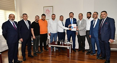 Malatya'nın Eğitim Kart Projesi TOBB Başkanı'na sunuldu