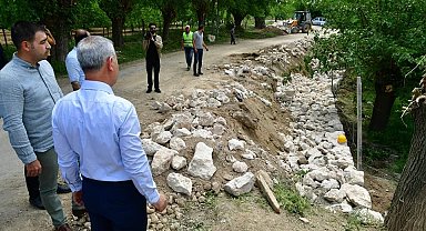 Yeşilyurt'ta çevre düzenlemeleri devam ediyor