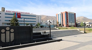 YÖKAK'tan İnönü Üniversitesi'ne Akredite