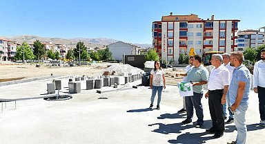 Başkan Çınar 227'nci parkta devam eden çalışmaları inceledi