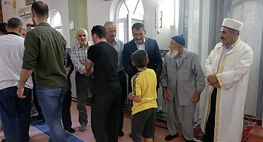 Başkan Gürkan, vatandaşlarla bayramlaştı