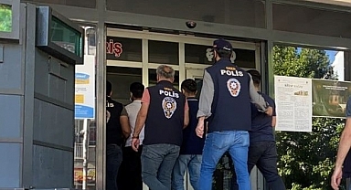 Bıçaklı yaralama ve gaspa 3 tutuklama