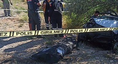 Cenaze yolunda feci kaza: 3 ölü, 2 yaralı