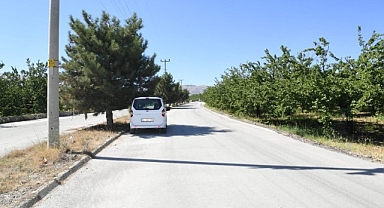 Erenli Mahallesinde beton yol uygulaması yapıldı