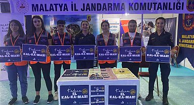 Jandarma'dan kadına yönelik şiddete karşı bilgilendirme