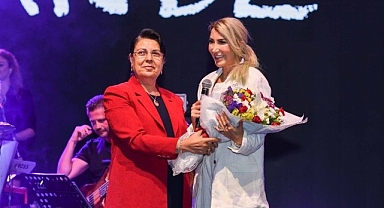 Malatya'da Hande Yener rüzgarı