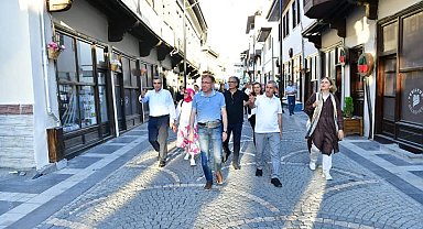 Özel misafirlerden tarihi Yeşilyurt Konakları'na tam not