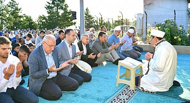 Yeşilyurt Gedik Namazgâh'ında Bayram Namazına ilgi büyük oldu