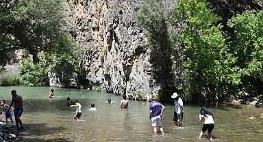 Arapgir Kozluk Çayı 3 ayda 50 bin ziyaretçiyi ağırladı