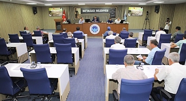 Belediye binası okul binasına tahsis edildi