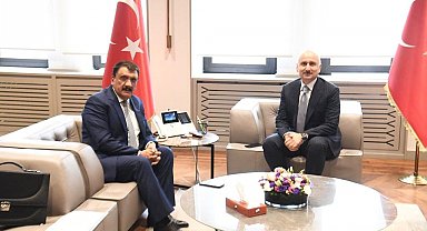 Gürkan Ankara'da hizmet ve yatırımlarla ilgili istişarelerde bulundu